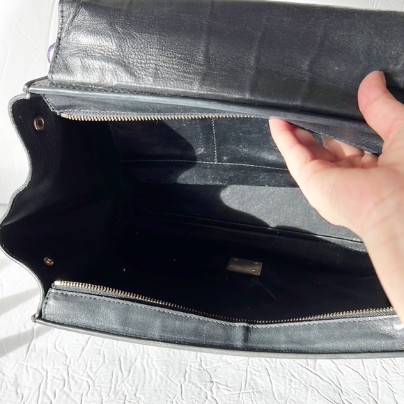 Celine Trapeze Bag - Picture 13 of 16